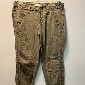 FREE PEOPLE KHAKI/CARGO STYLE PANT😍
